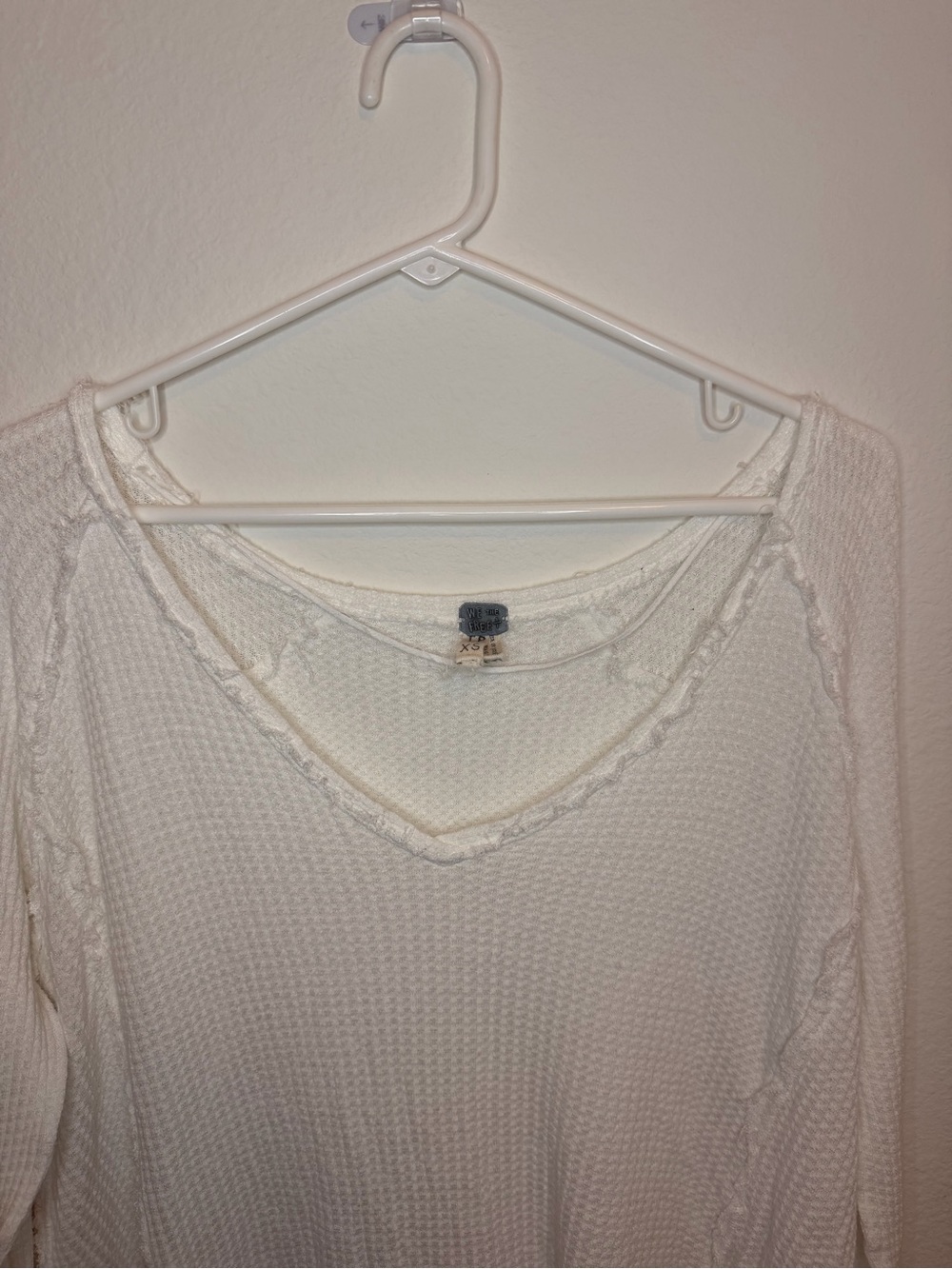 We The Free Waffle Knit V-Neck Ruffle Hem Long Sleeve Top White XS Boho - Picture 5 of 8